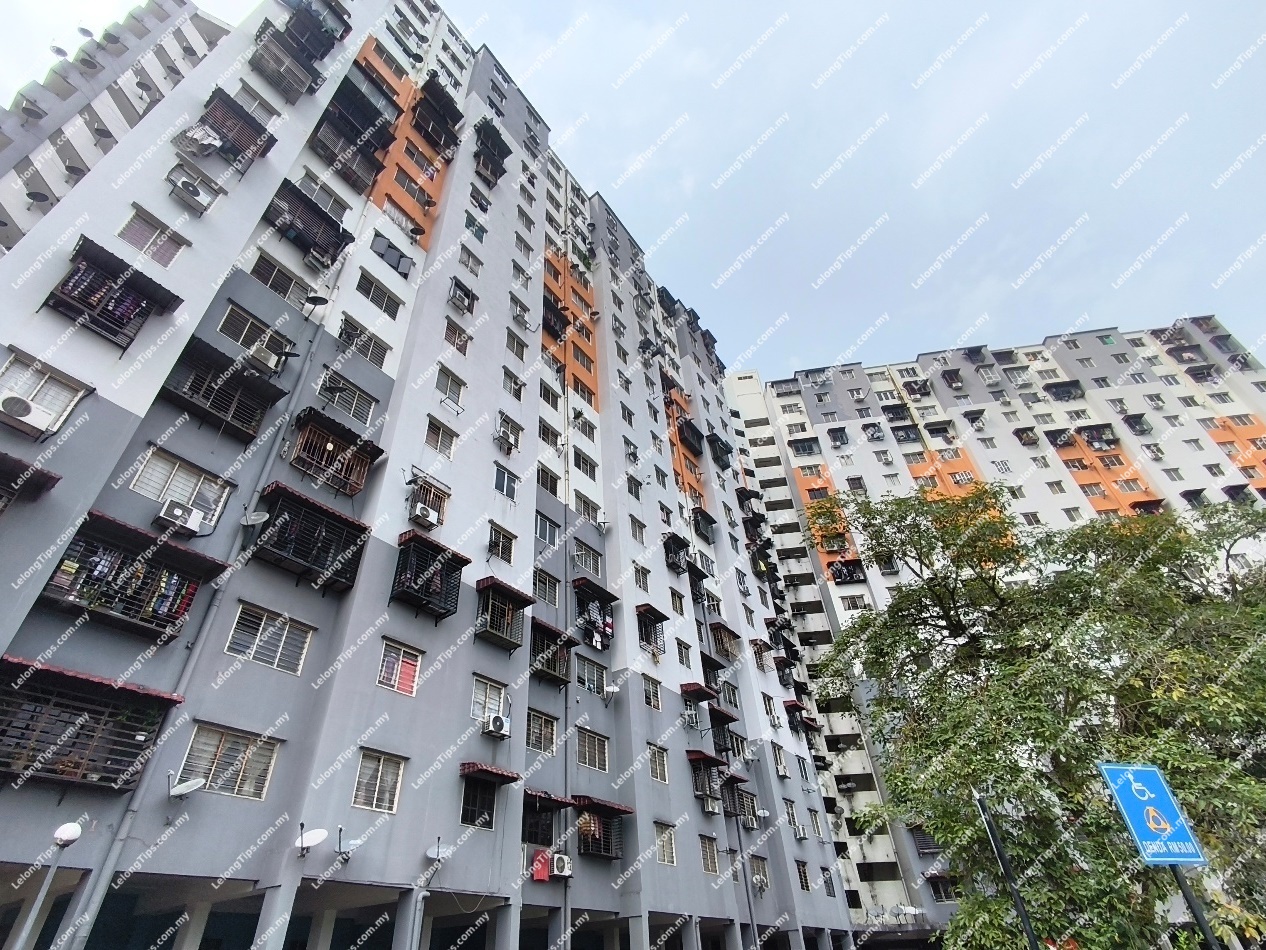 Sri Penara Flat