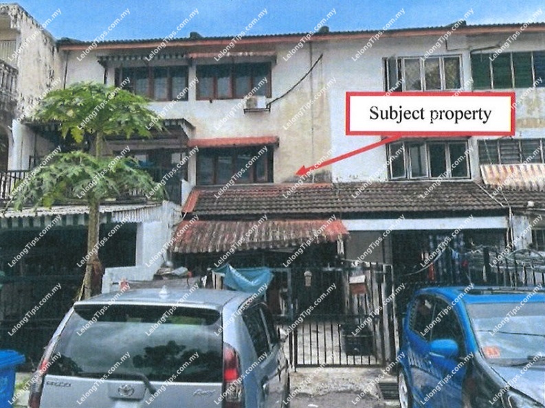 3 Storey Terrace House