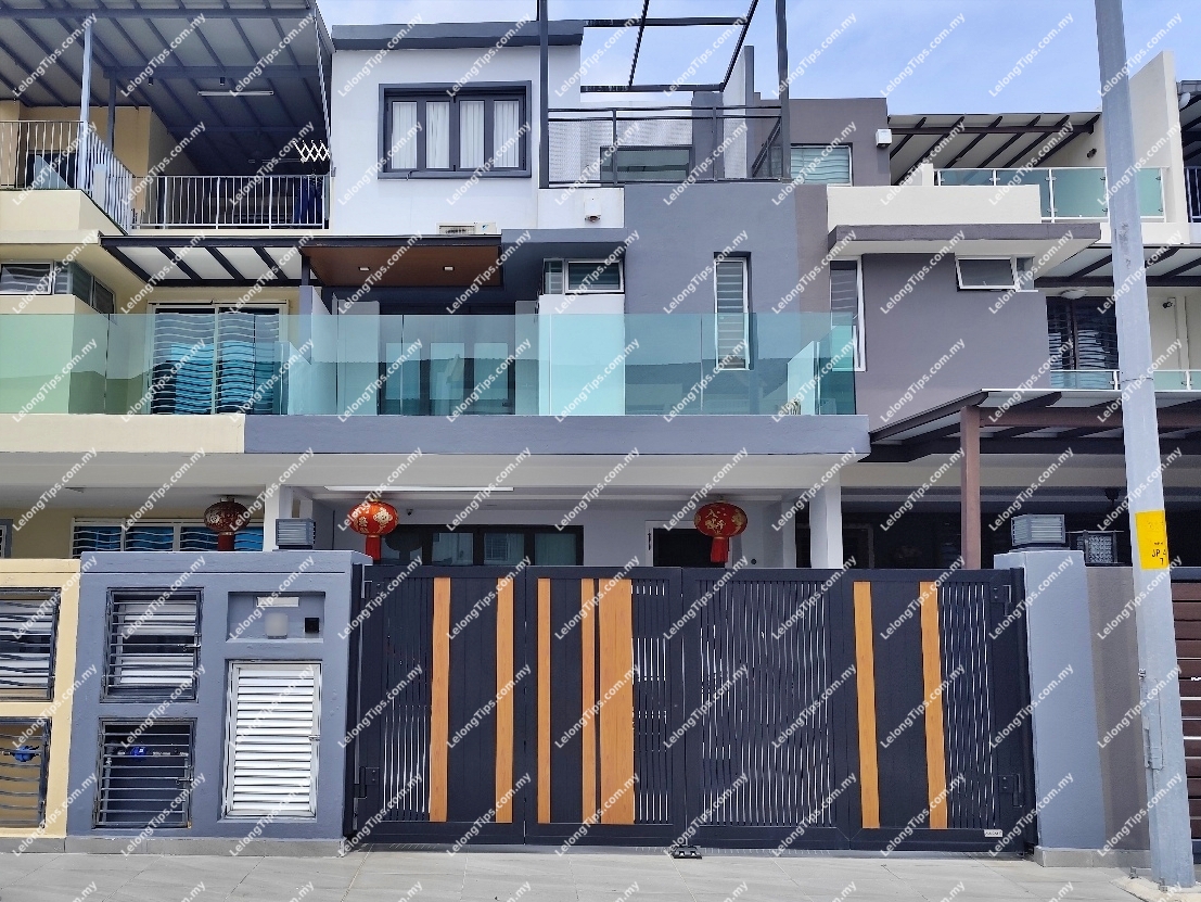 3 Storey Terrace House