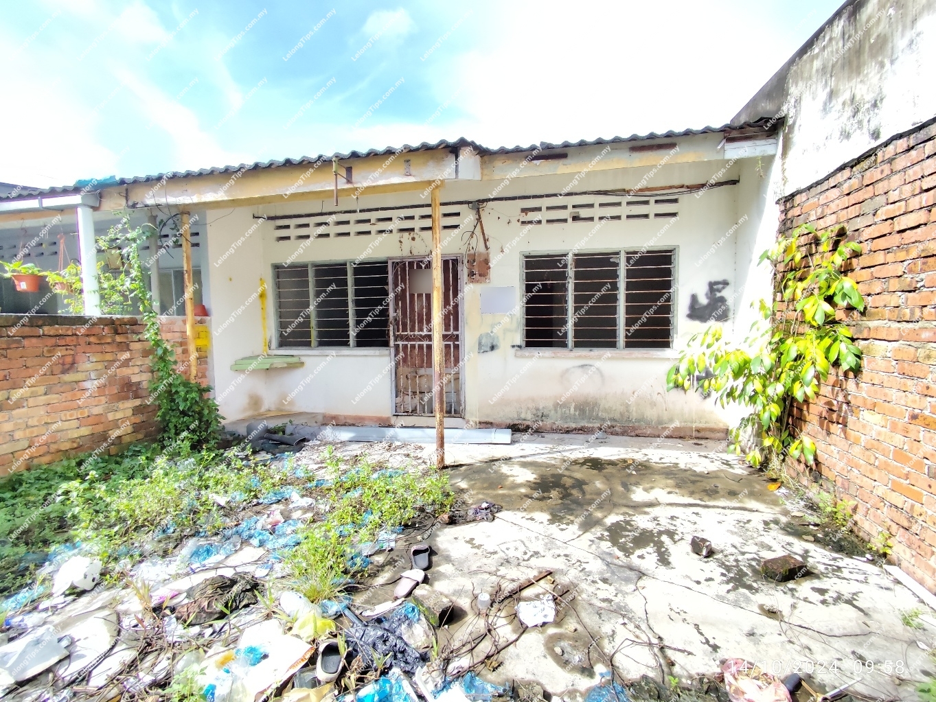 1 Storey Terrace House