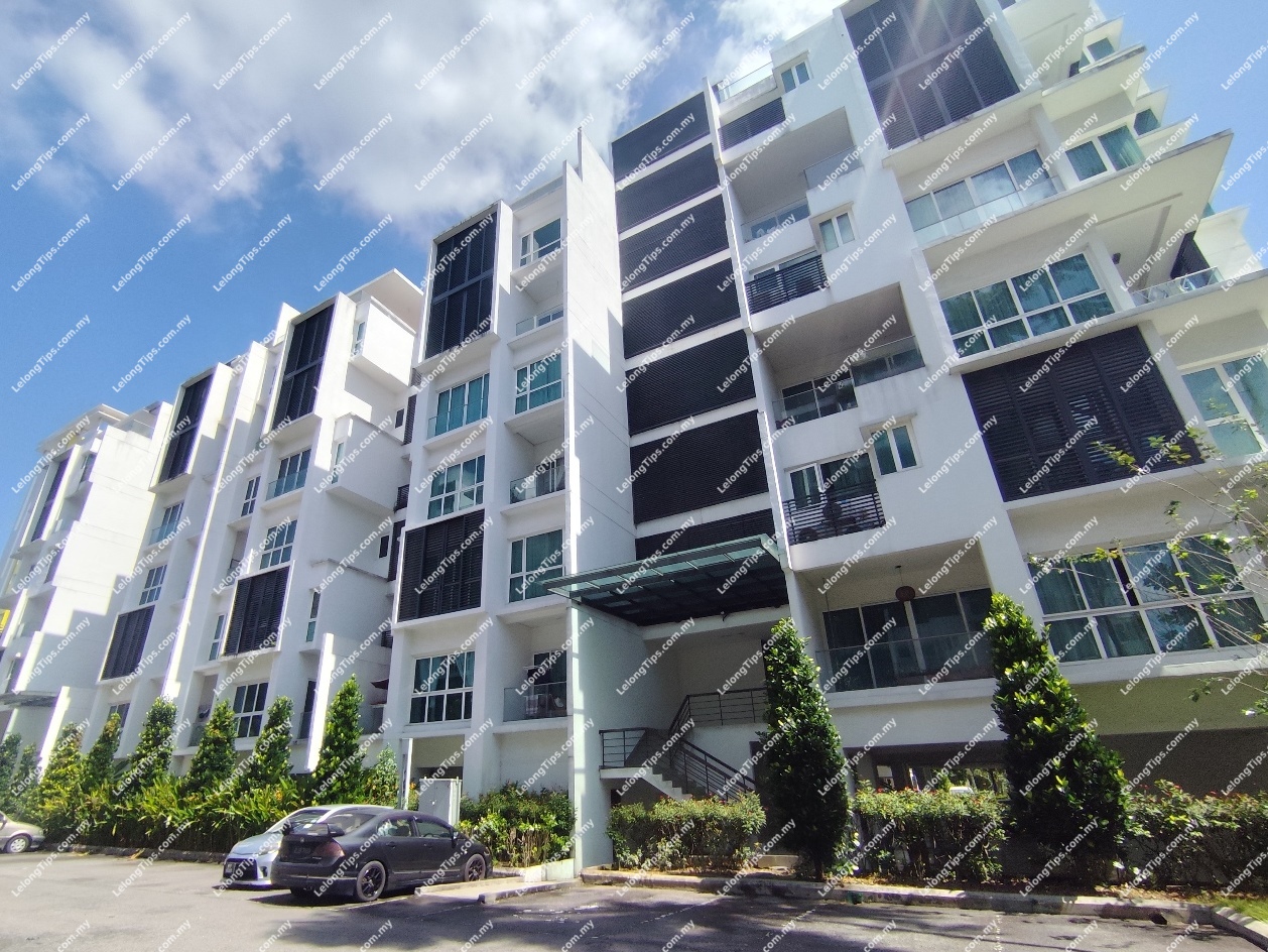 Duplex Condominium