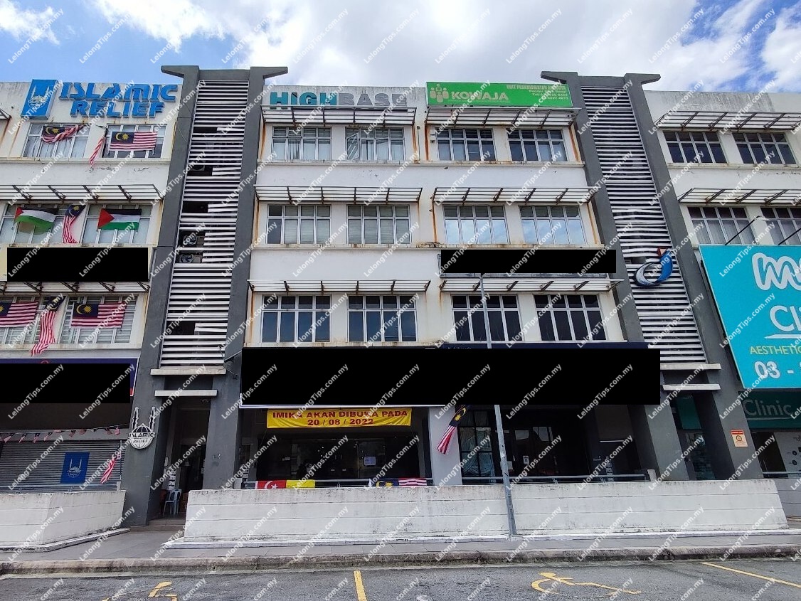 Stratified Shop Unit