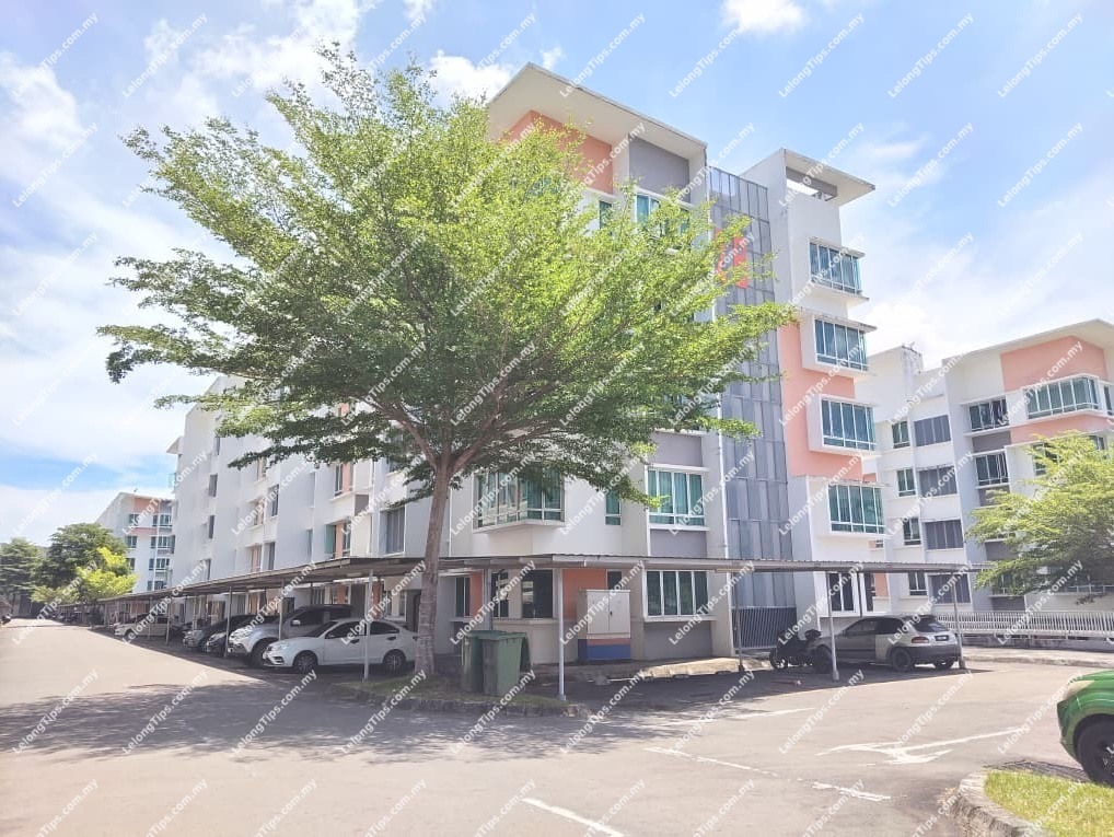 [Walking distance to 99 Speedmart 17317 (SBH) UUS] Apartment [3 min to SK Pekan Kalipok & SMK Pekan Kalipok]