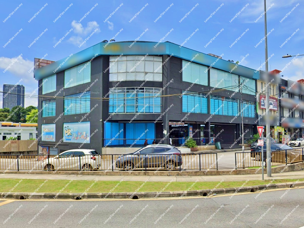 3 Storey Shop Office with Sub-Basement