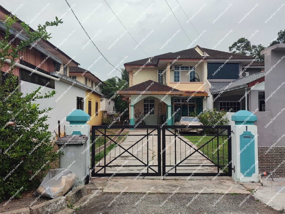 2 Storey Semi Detached House 