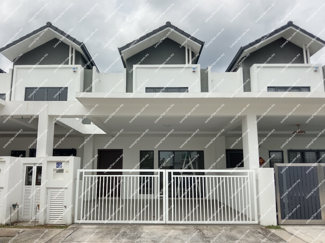 2 Storey Terrace House