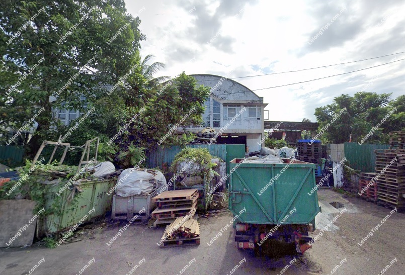 1.5 Storey Semi Detached Factory