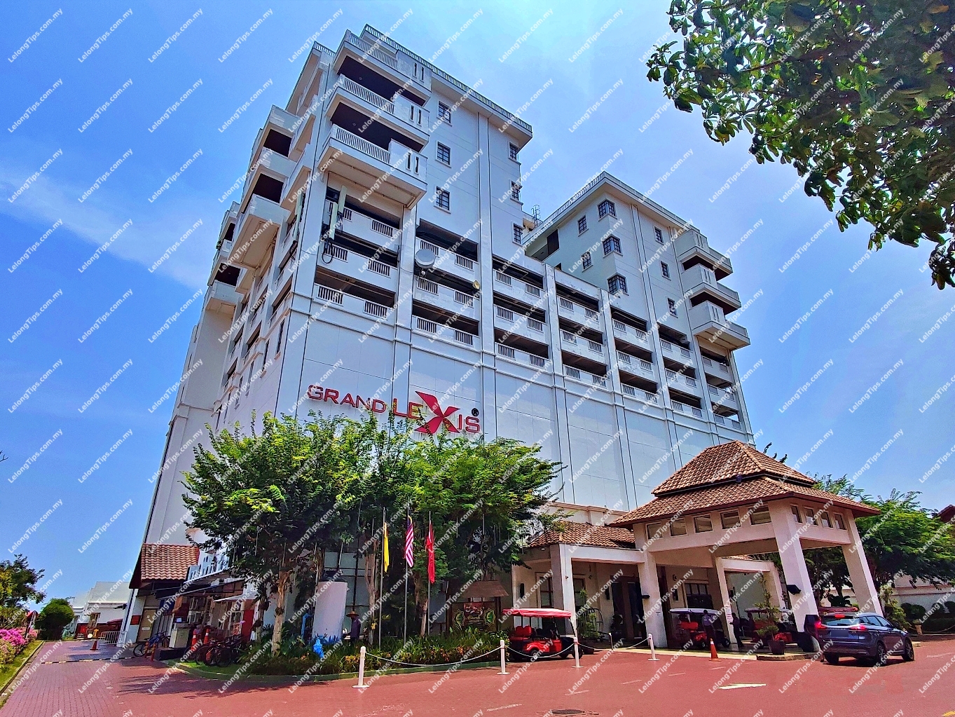 [Walking distance to Tanjung Gemuk Beach] Sky Pool Villa Condominium [5 min to Lotus's Lukut & Econsave Lukut]