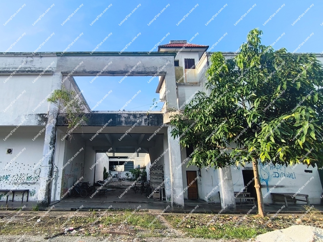 1.5 Storey Terrace Factory