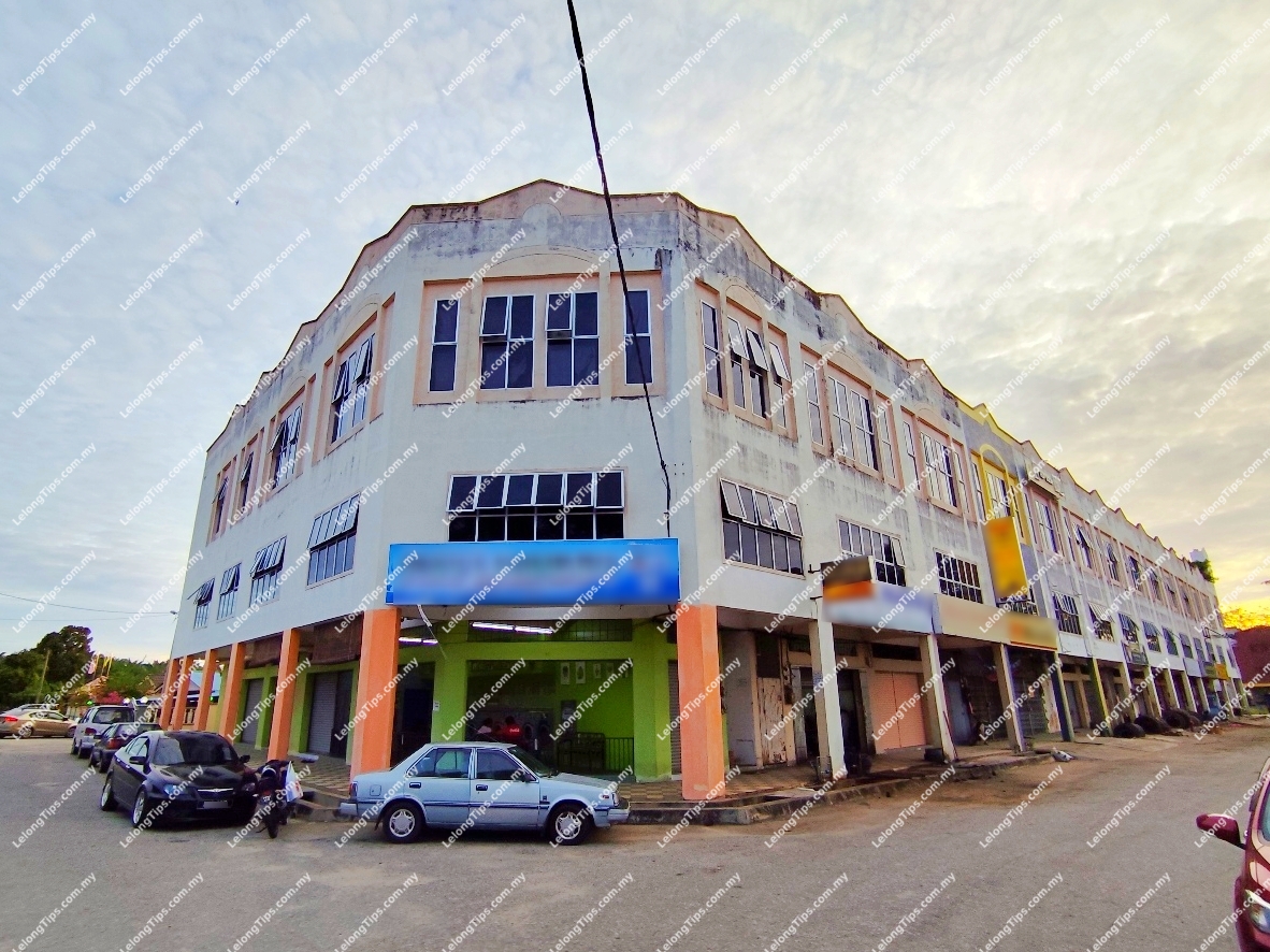 3 Storey Shop Office
