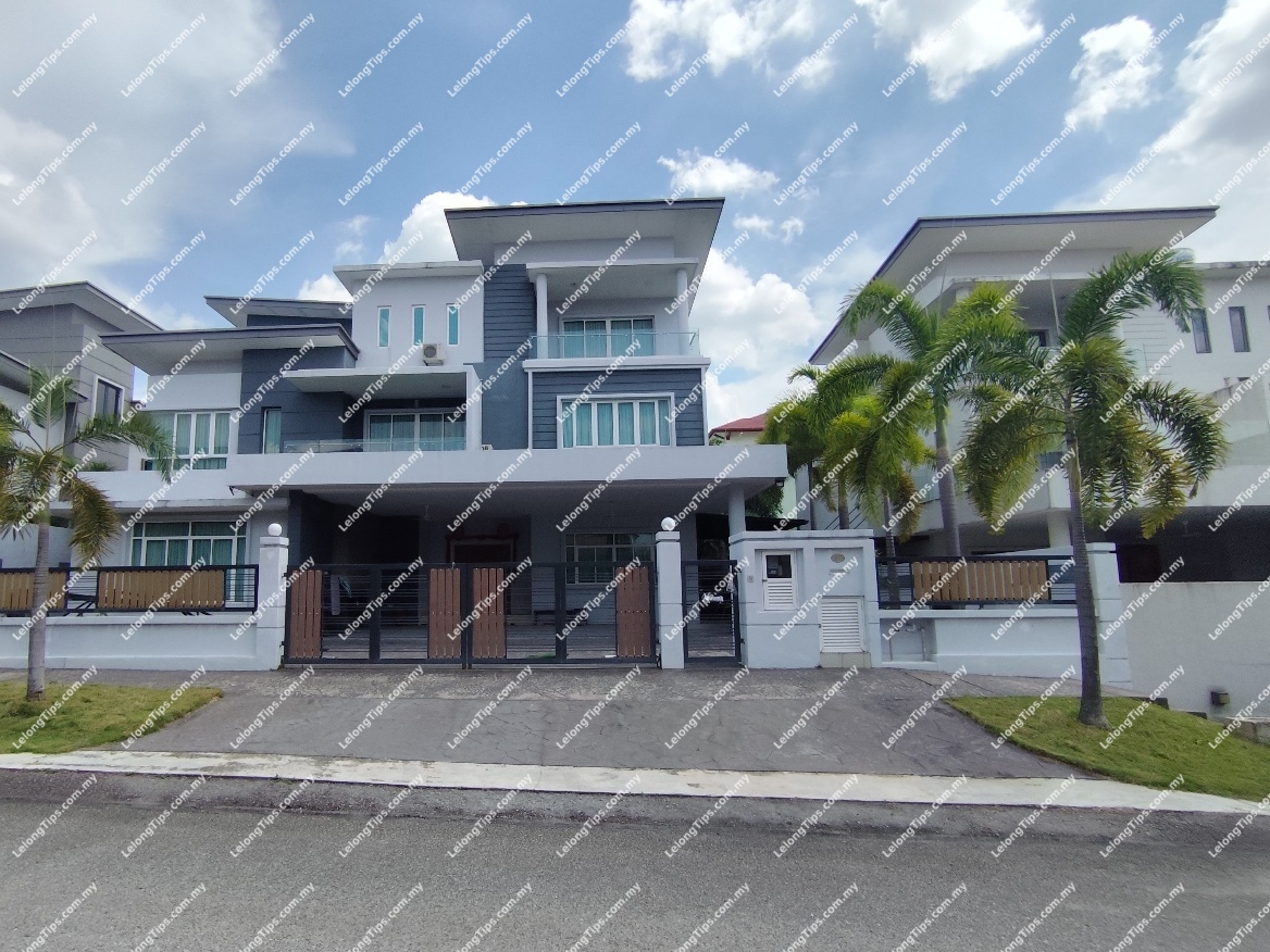 3 Storey Detached House
