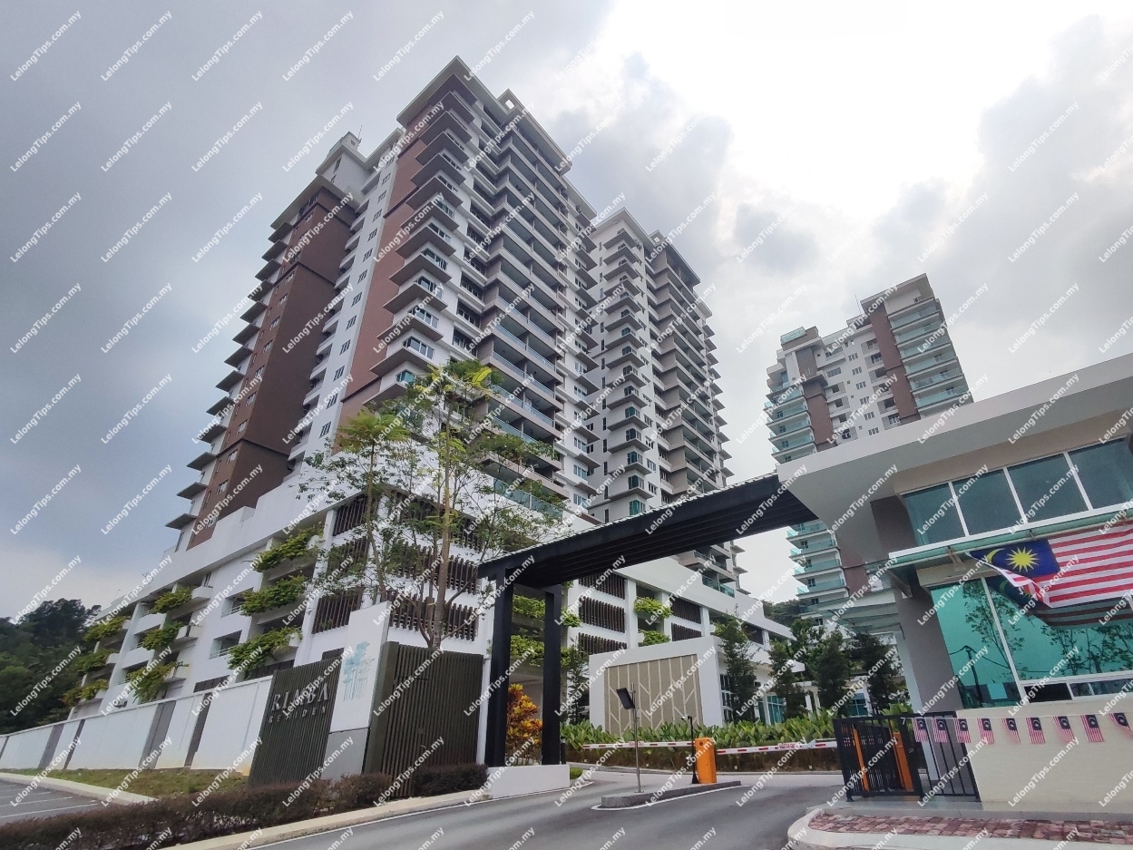 [Privacy and prestigious location] Duplex Penthouse [9 min to Giant Bandar Kinrara]