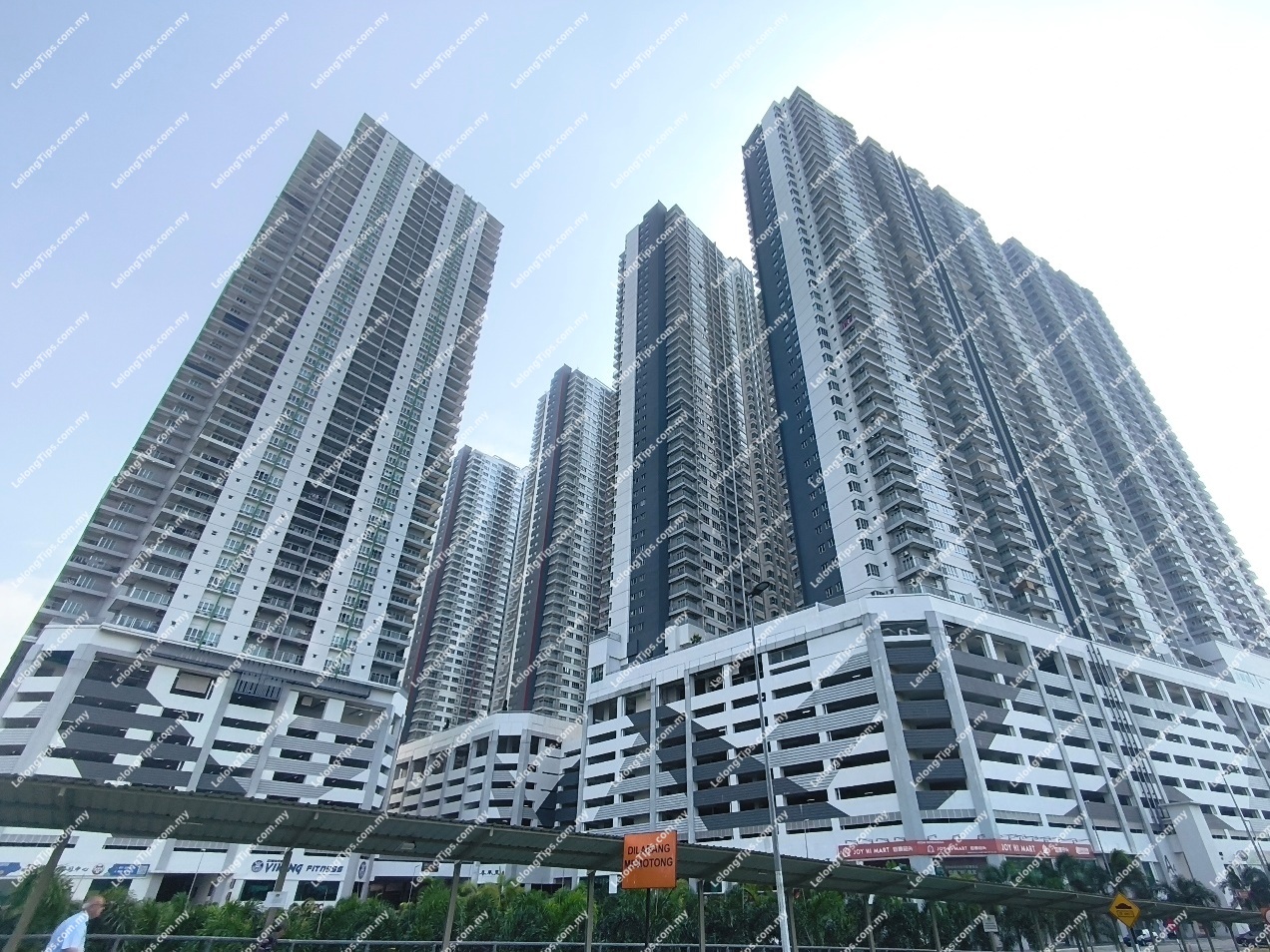 Service Apartment