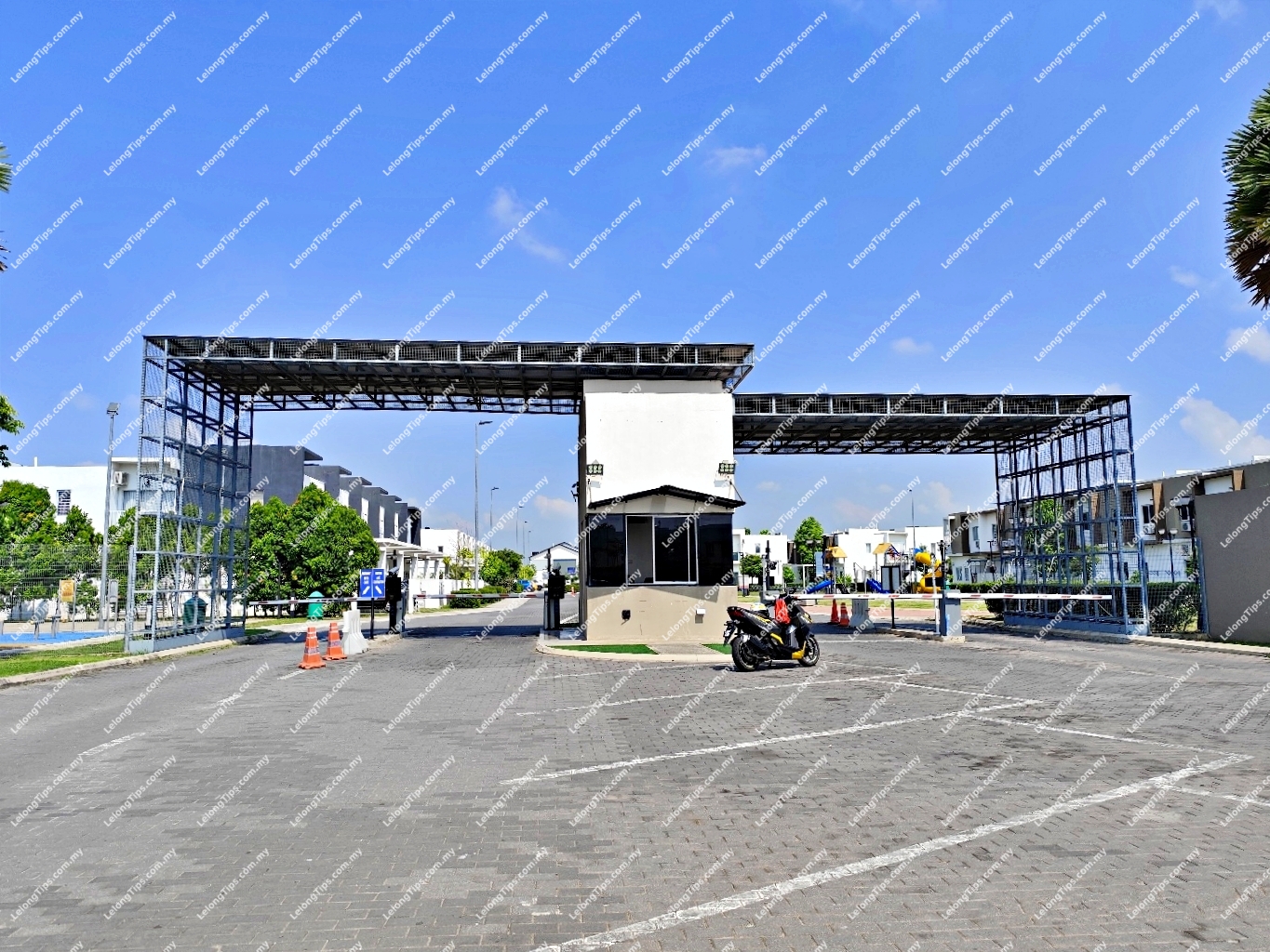 [Gated & Guarded community] 2 Storey Link House [10 min to DPULZE Shopping Centre]