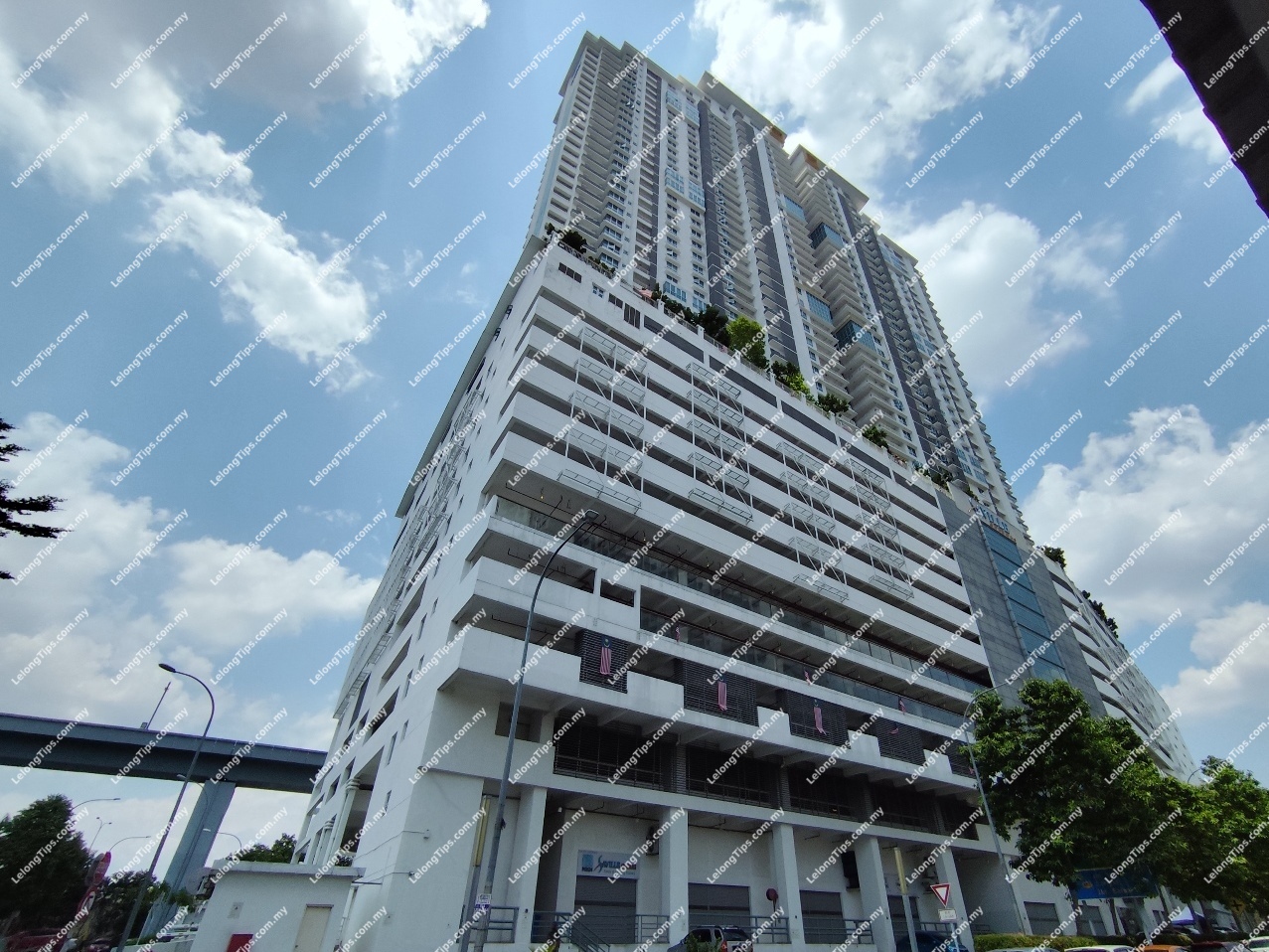 Service Apartment
