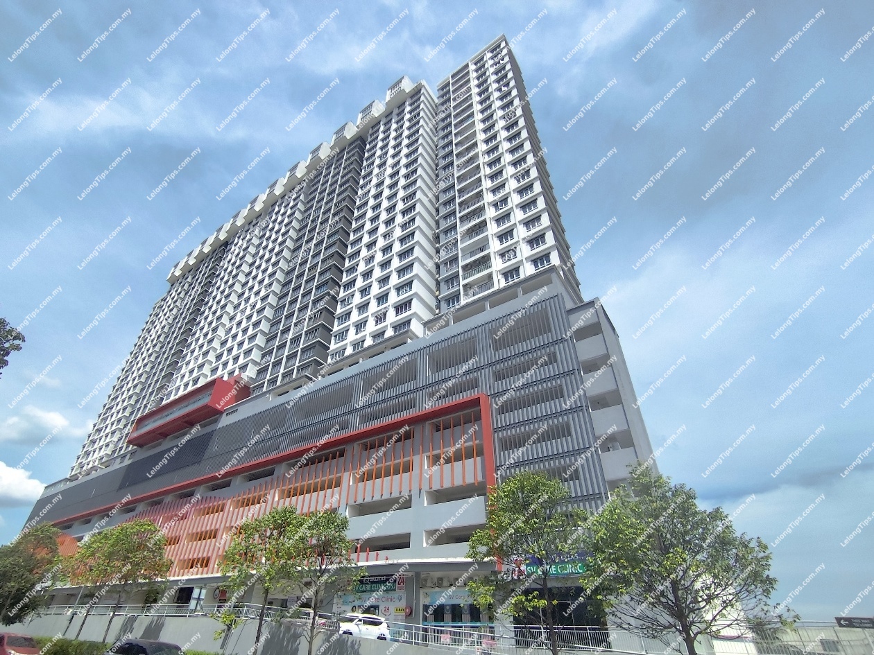 [Ideally located next to USJ industrial area] Service Apartment [5 min to Mydin Subang Jaya Hypermarket]