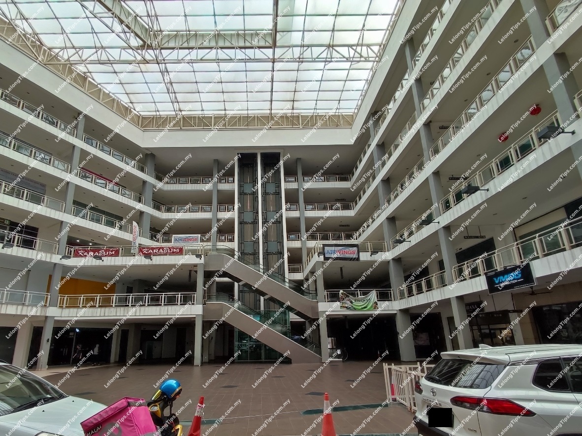 Shop Lot