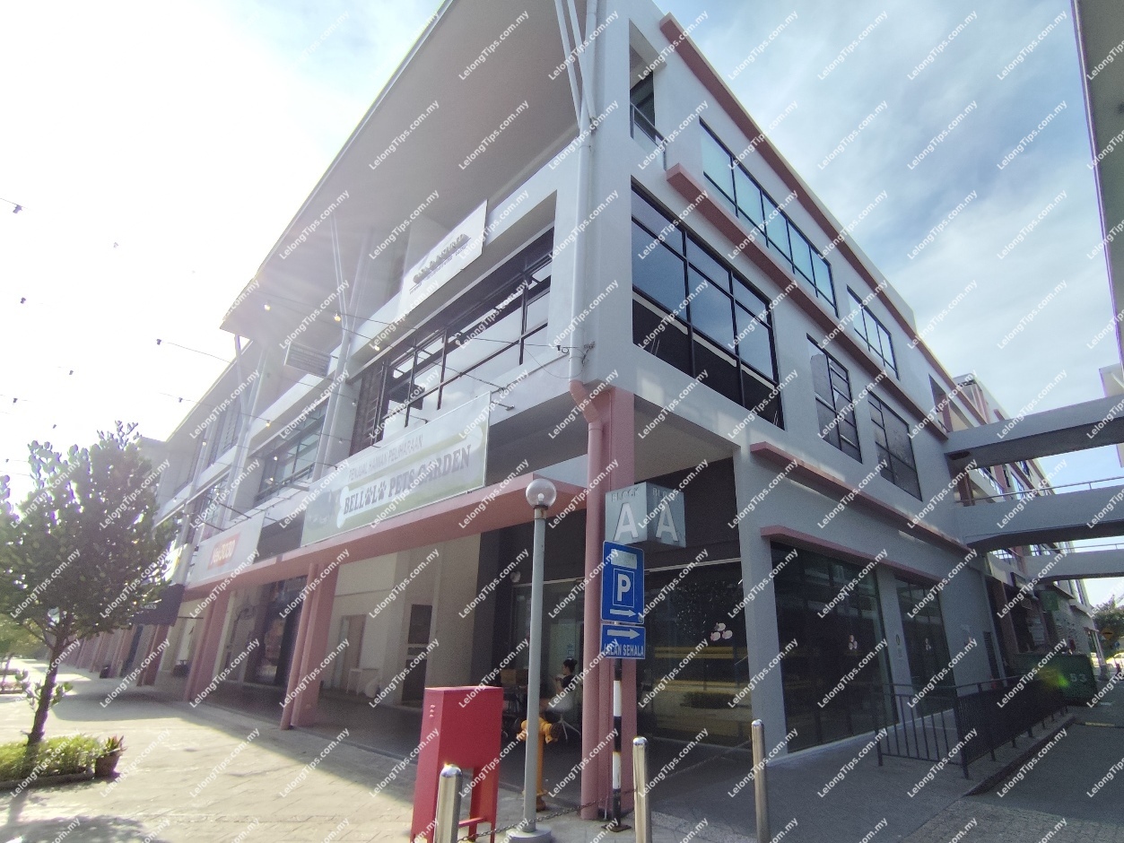 3 Storey Shop Office