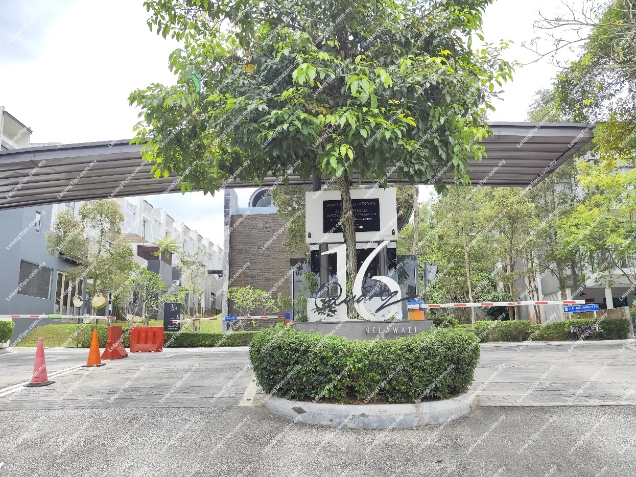 3 Storey Terrace House