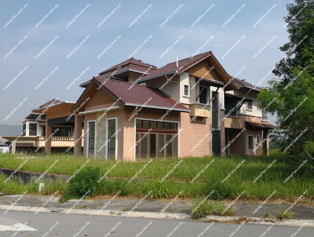 2 Storey Detached House 