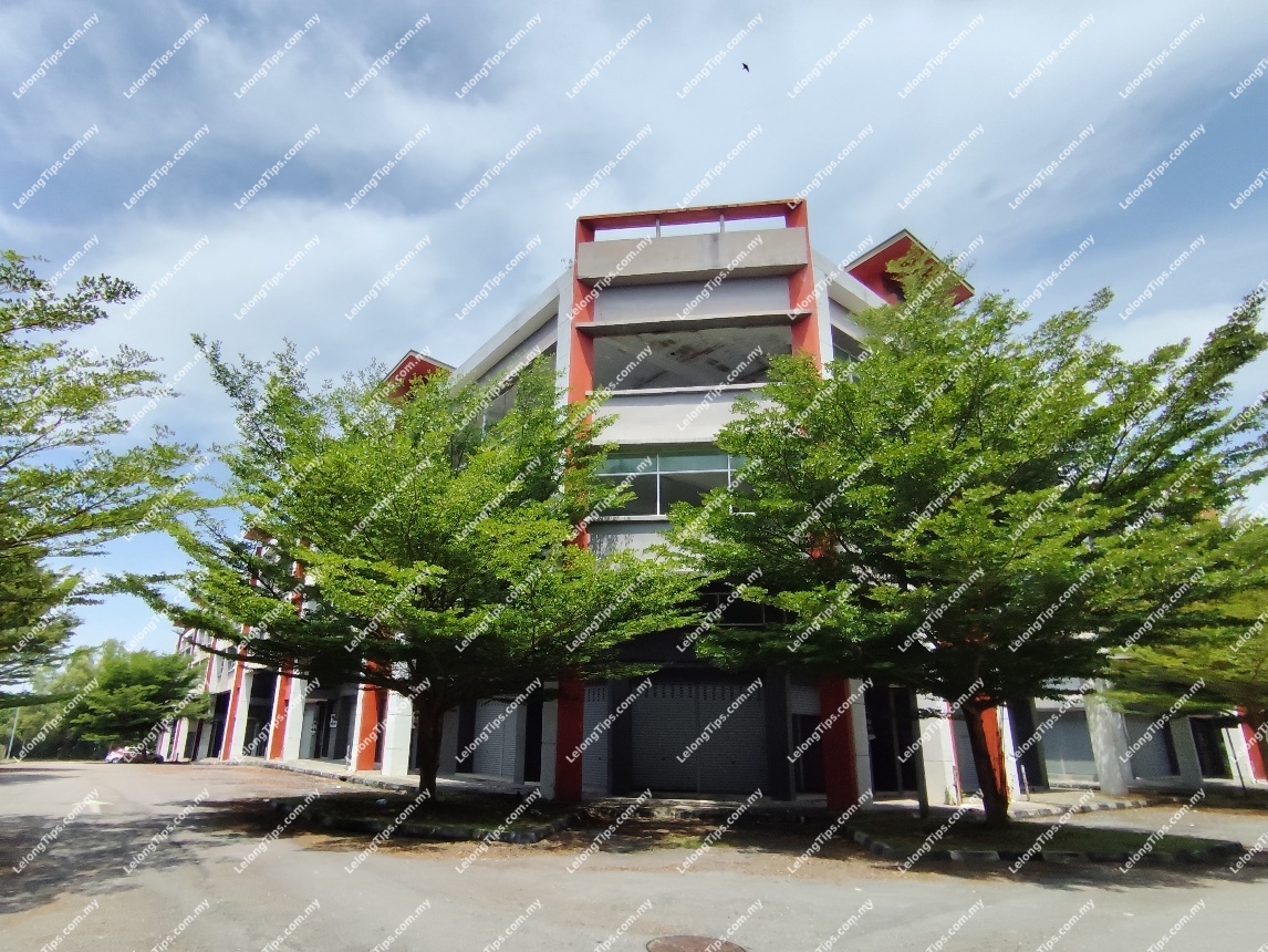 3 Storey Shop Office