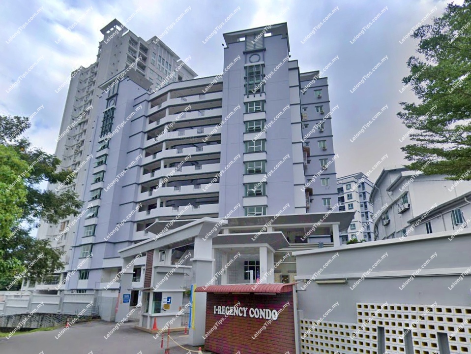 [Infront of The Palazzia Commercial Center] Duplex Condominium [Well-connected to Penang Bridge]