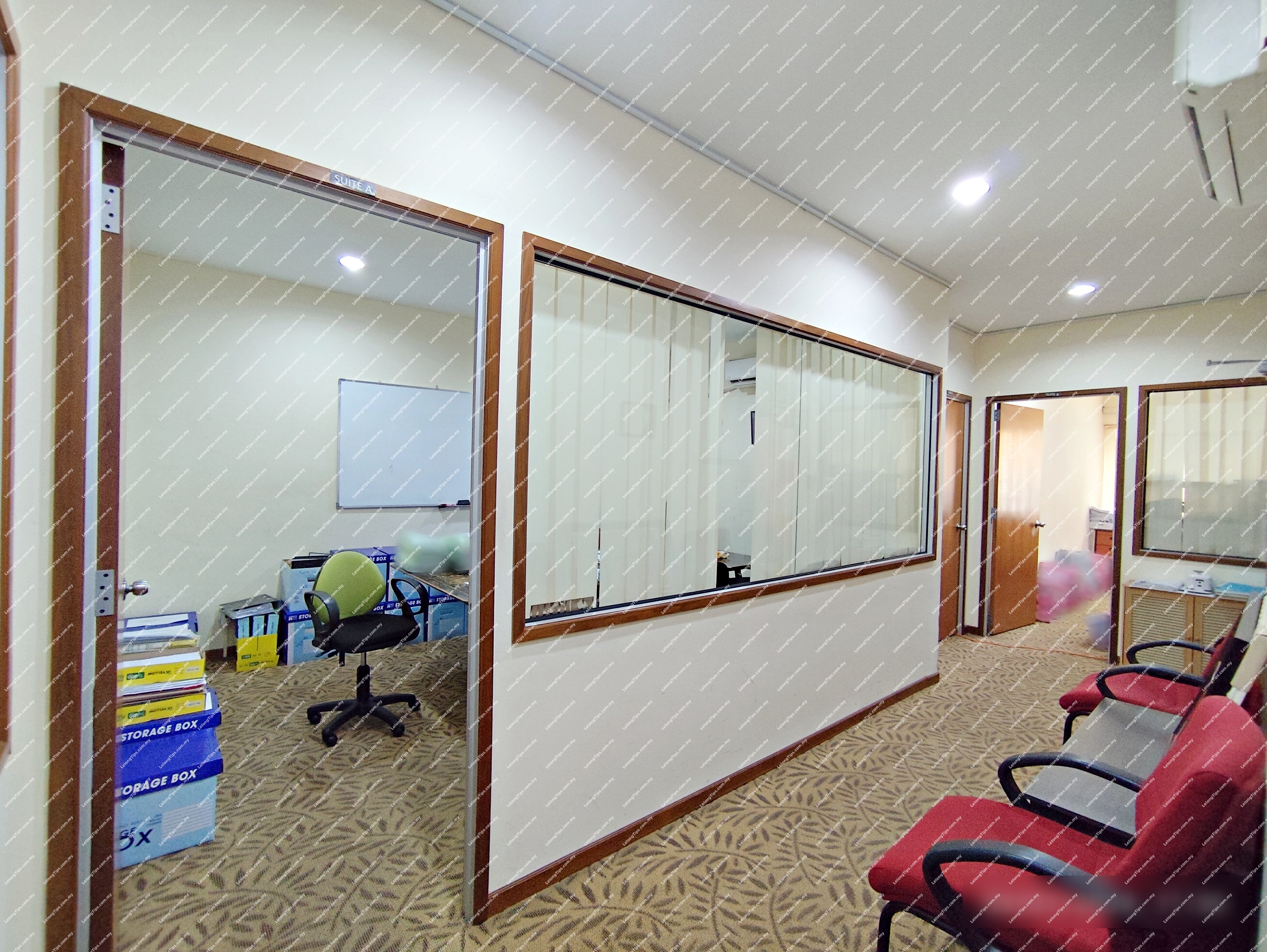[Good for investment or own use] Office [Ideal for businesses such as storage, private enterprise, law firm, insurance agency & etc.]