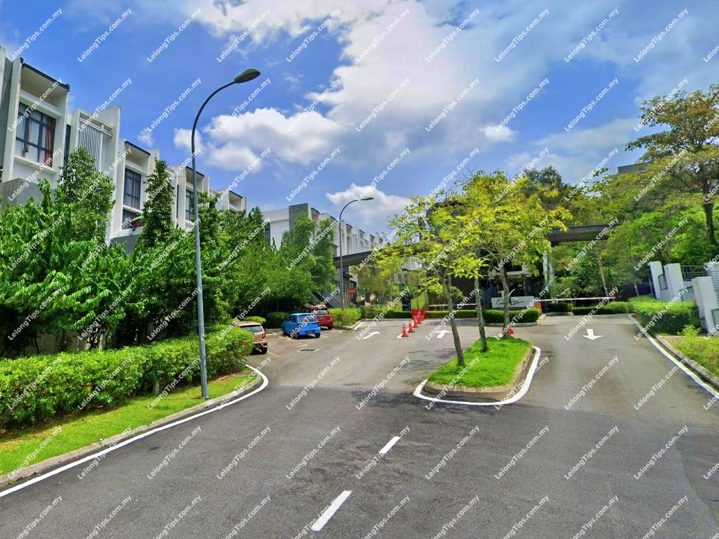 3 Storey Bungalow House