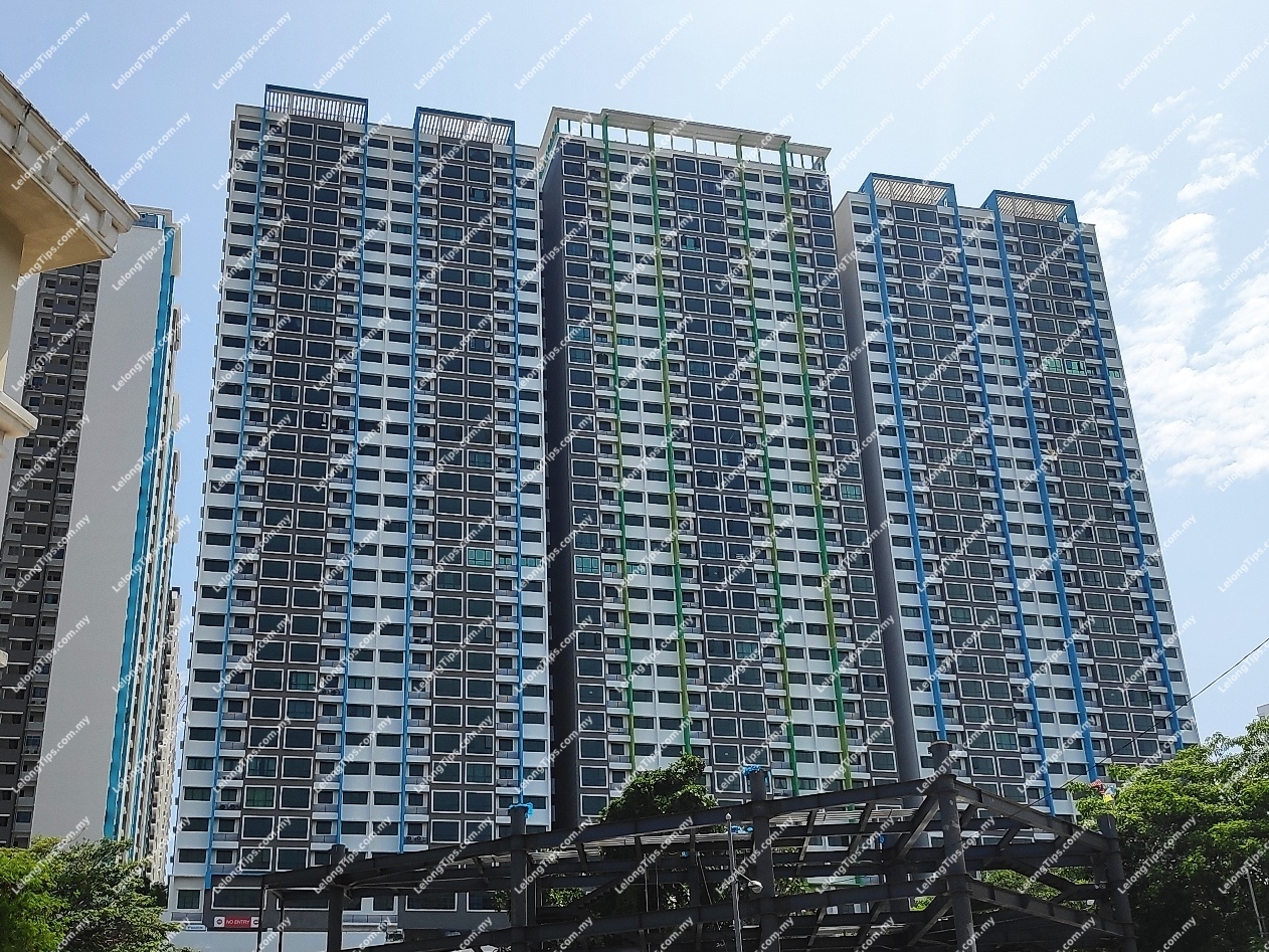[Nearby established commercial hubs] Condominium [10 min to Penang International Airport]