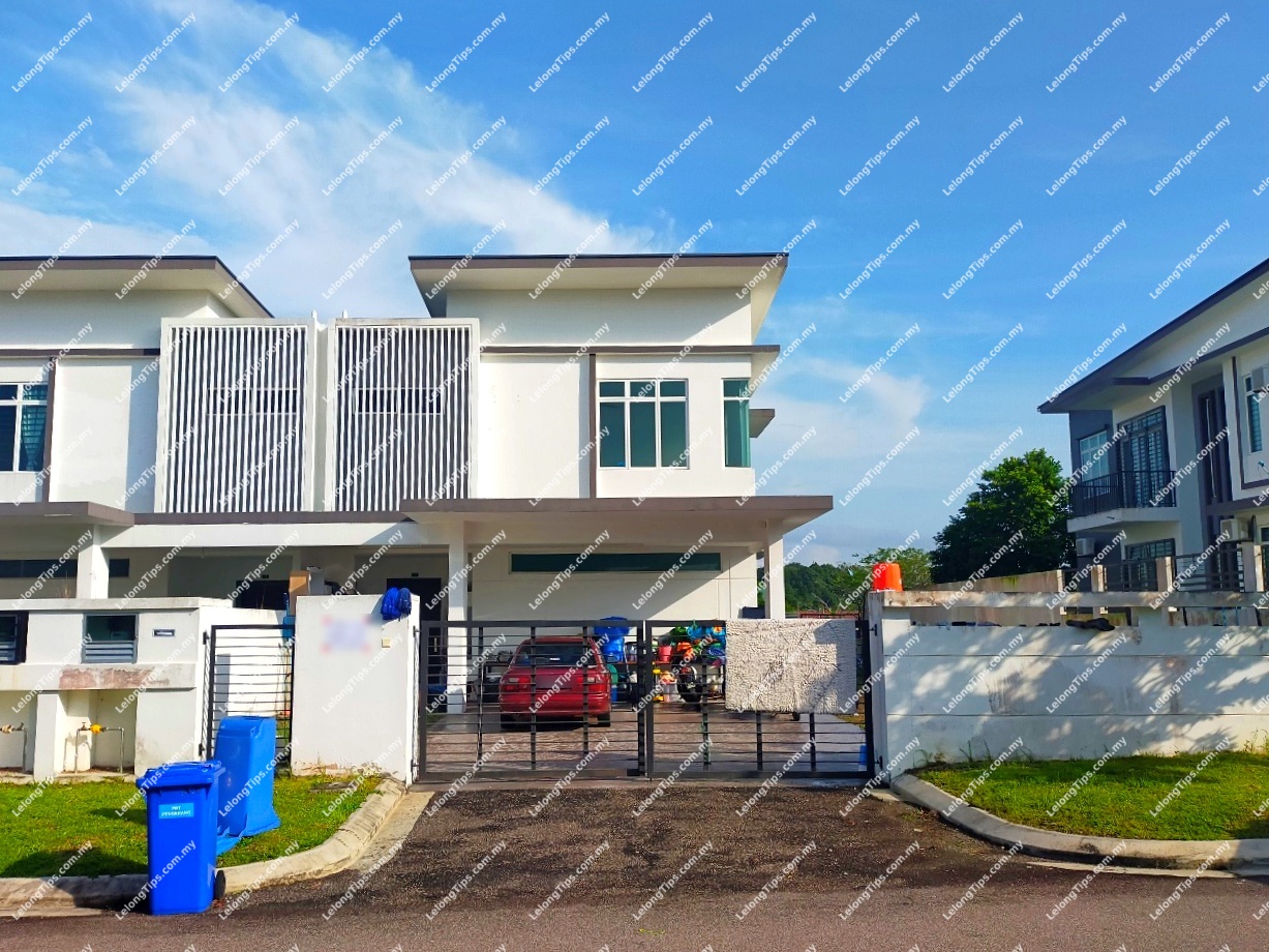 2 Storey Semi Detached House with Clubhouse Facilities