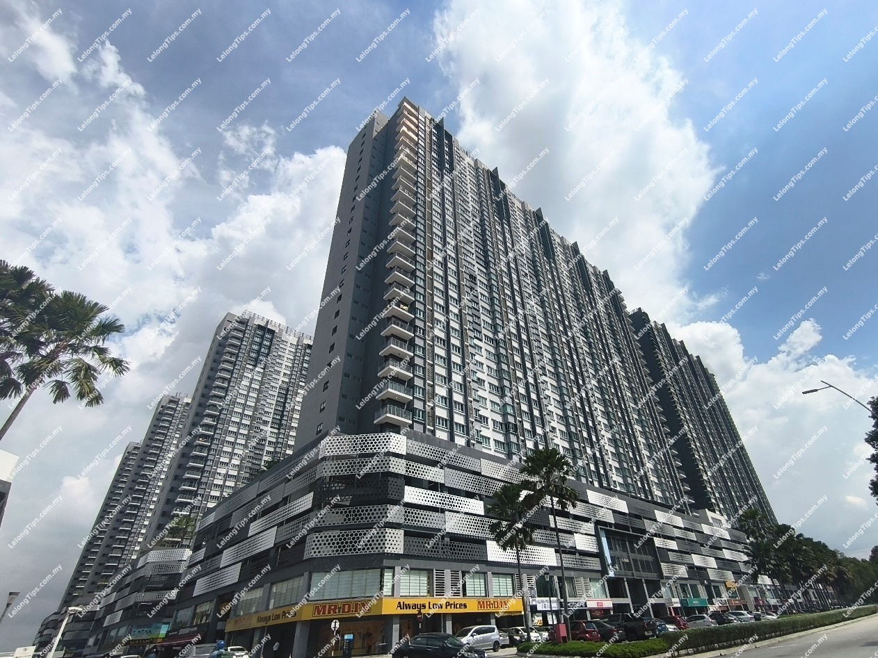 [Next to the North-South Expressway] Serviced Apartment [10 min to Lotus's Bandar Puteri Bangi]