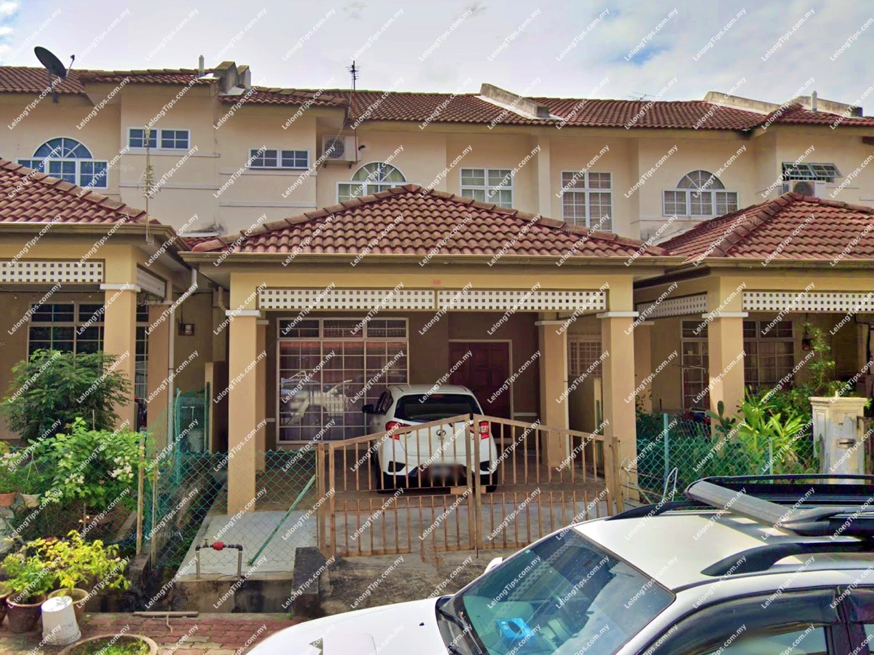 2 Storey Terrace House
