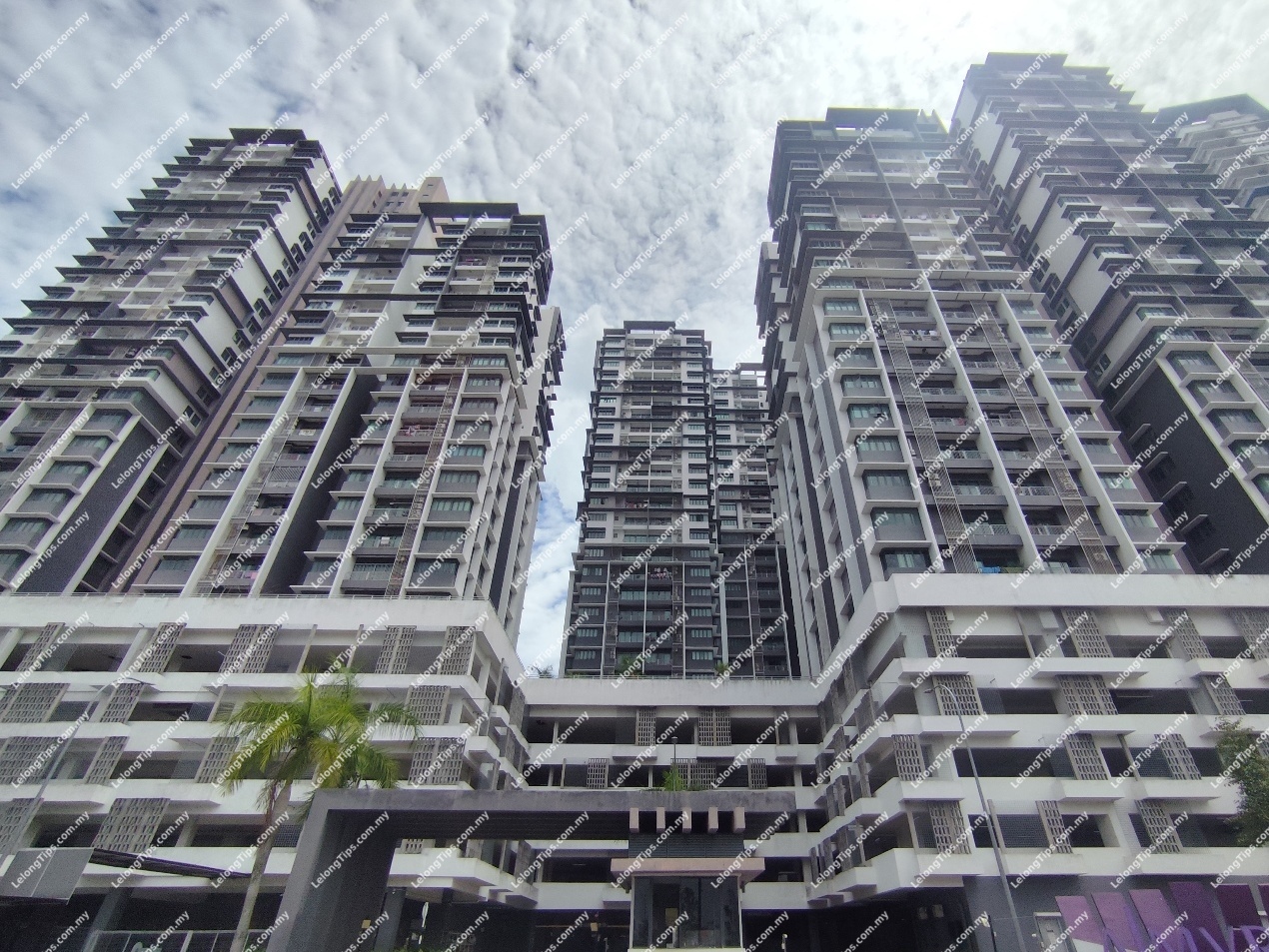 Service Apartment