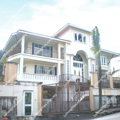 2.5 Storey Detached House