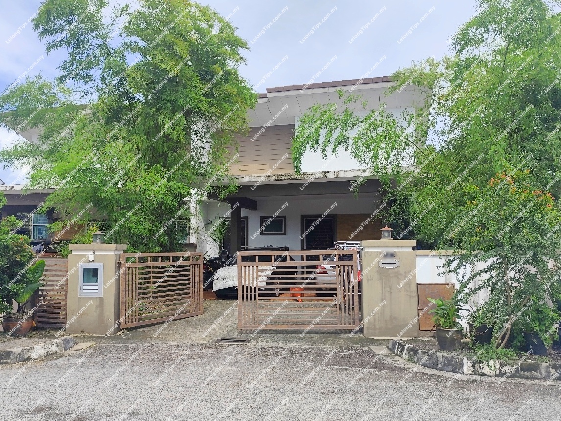 1 Storey Semi Detached House