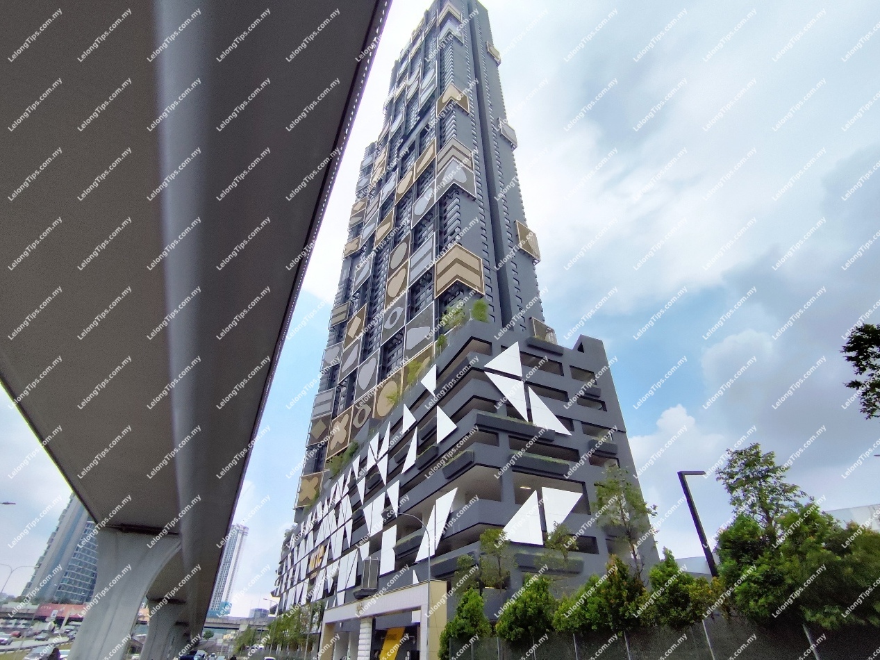 [Generating Income via Airbnb] Duplex Office Suites @ Arte Cheras Tower 1 [Within walking distace toTaman Midah MRT Station]