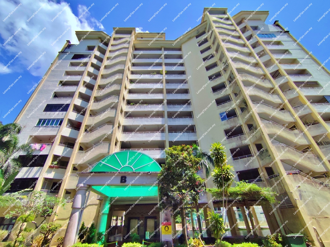 Condominium (Penthouse)