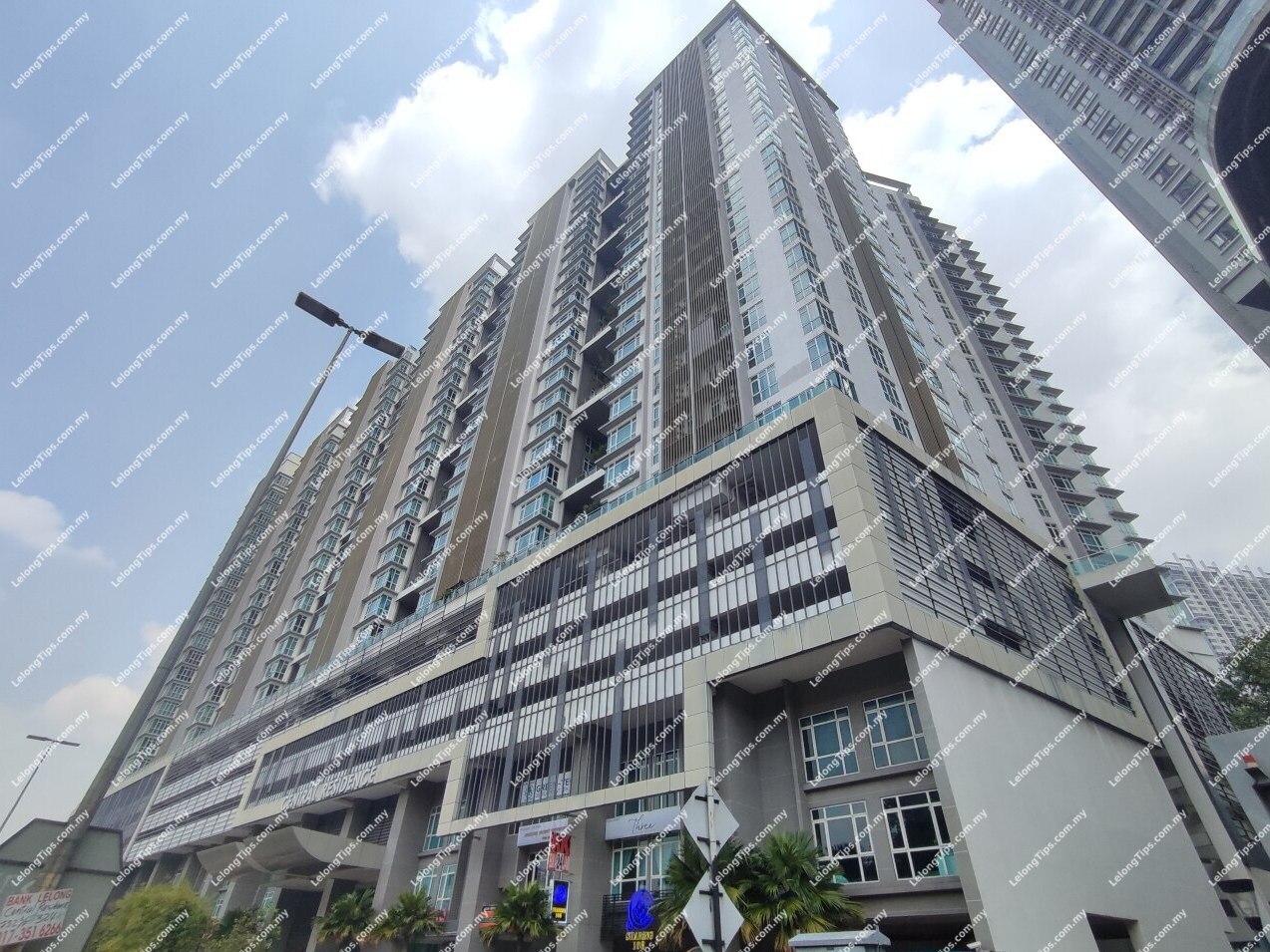 Service Apartment