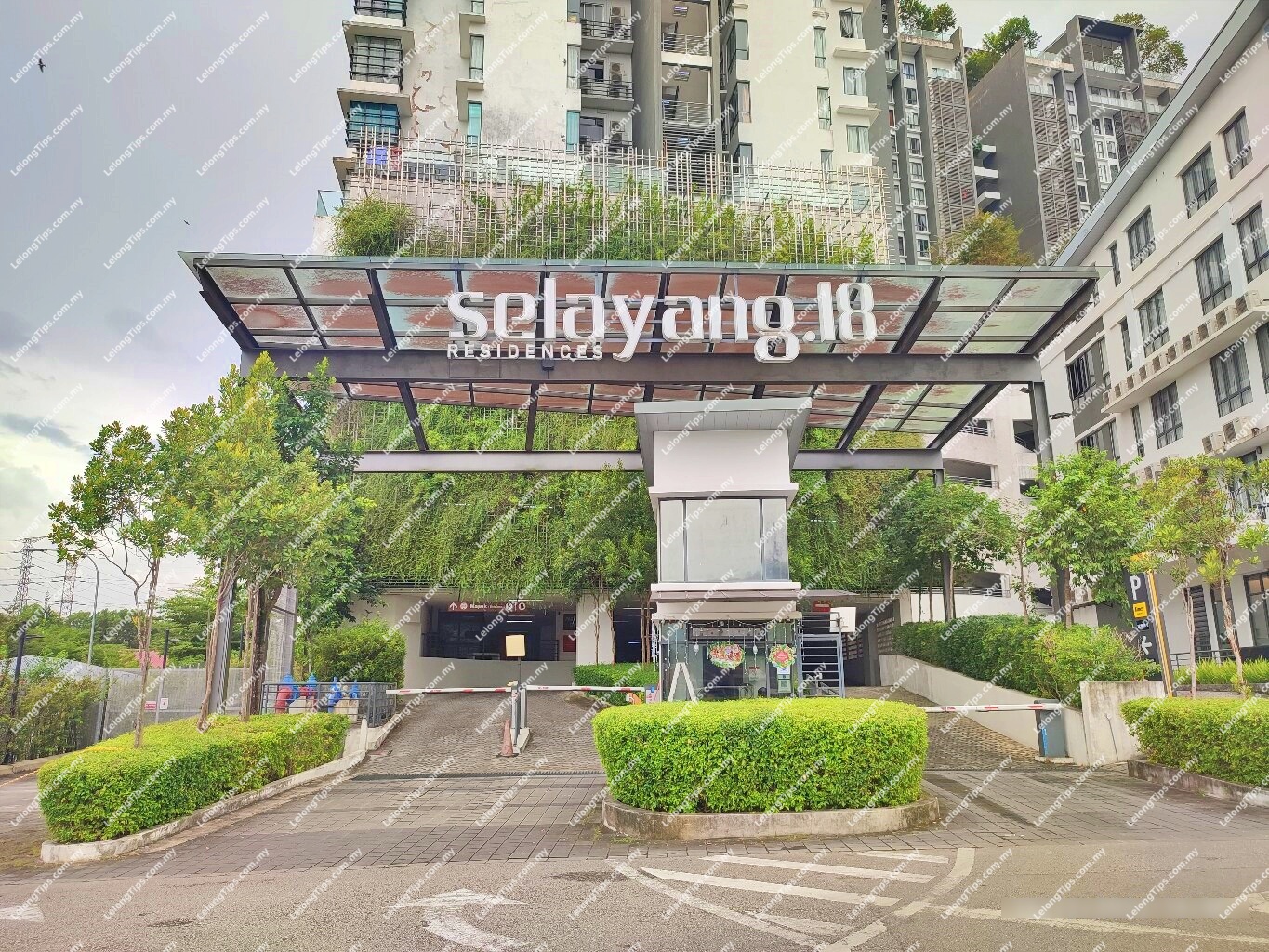 Service Apartment