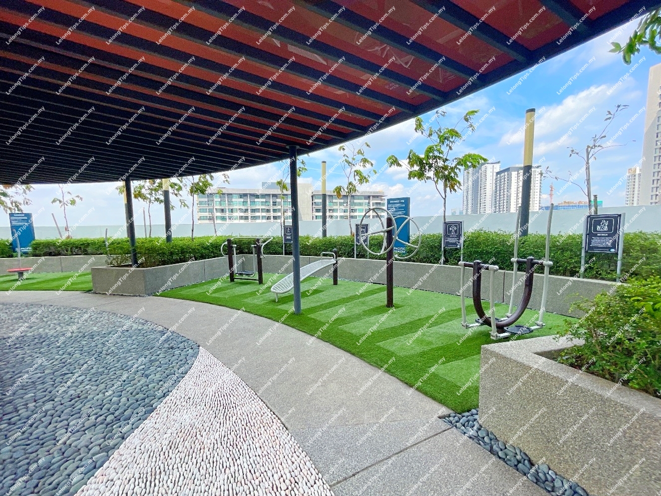 Service Apartment