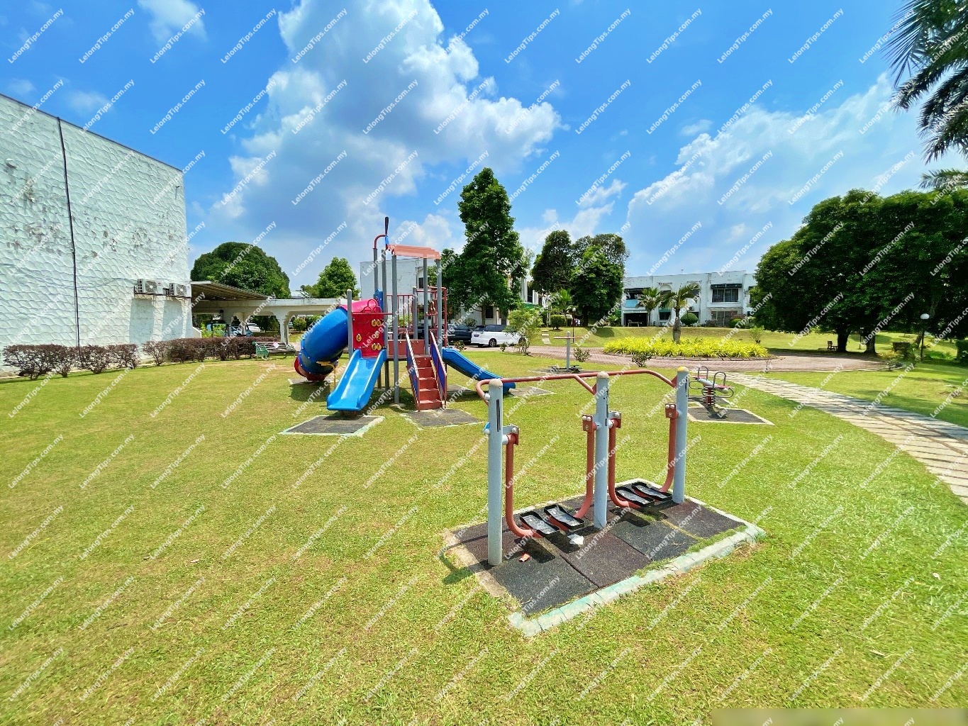 3 Storey Detached House