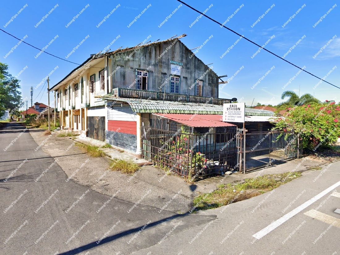Freehold Residential Land built upon with 4 Units of 2 Storey Shop House