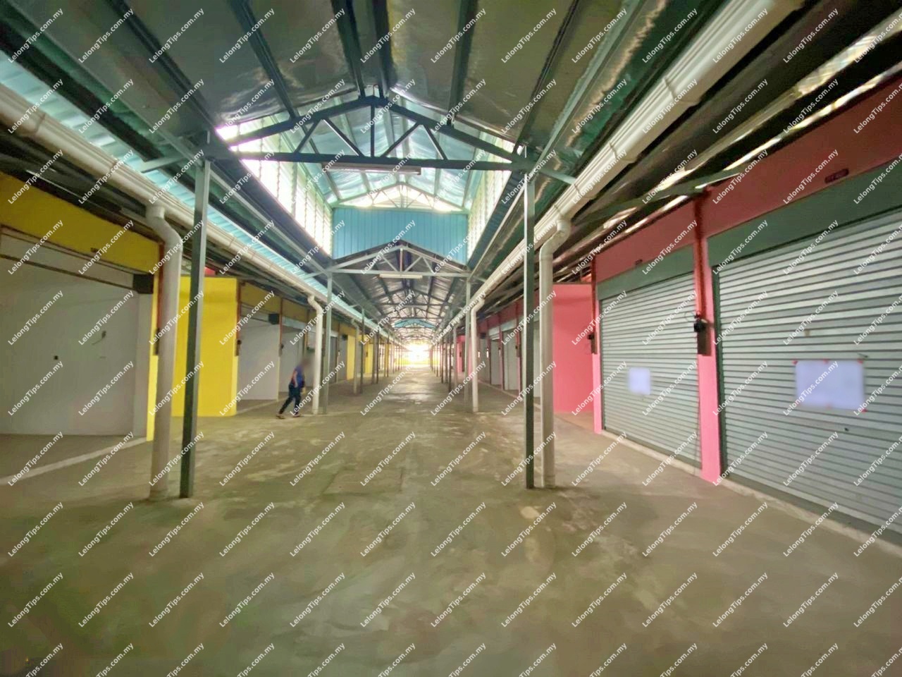 Shop Lot