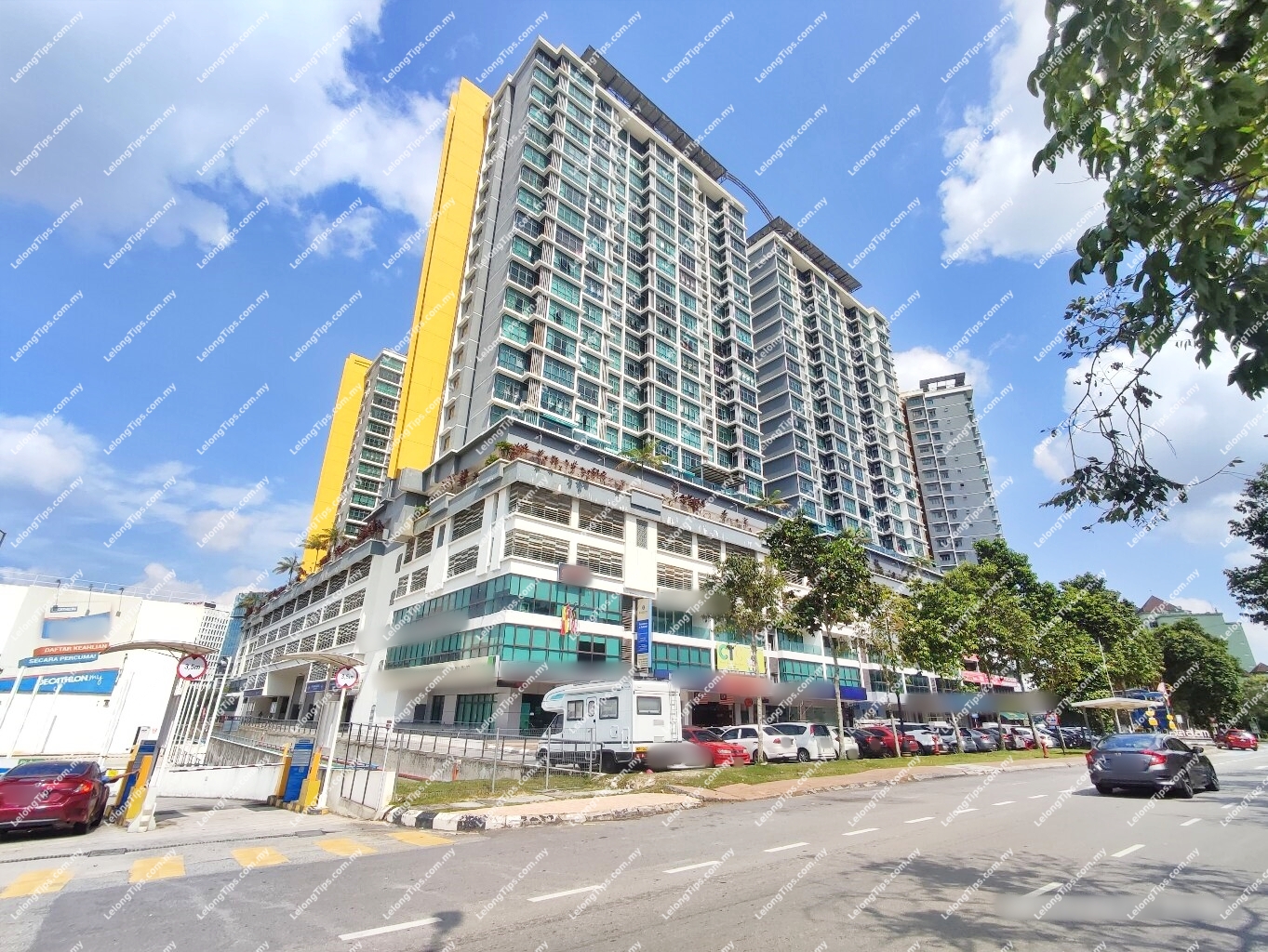 Service Apartment
