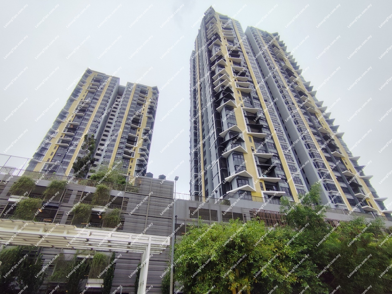 [6 min to SetiaWalk & Lotus's Puchong] Service Apartment [10 min to IOI Mall Puchong]