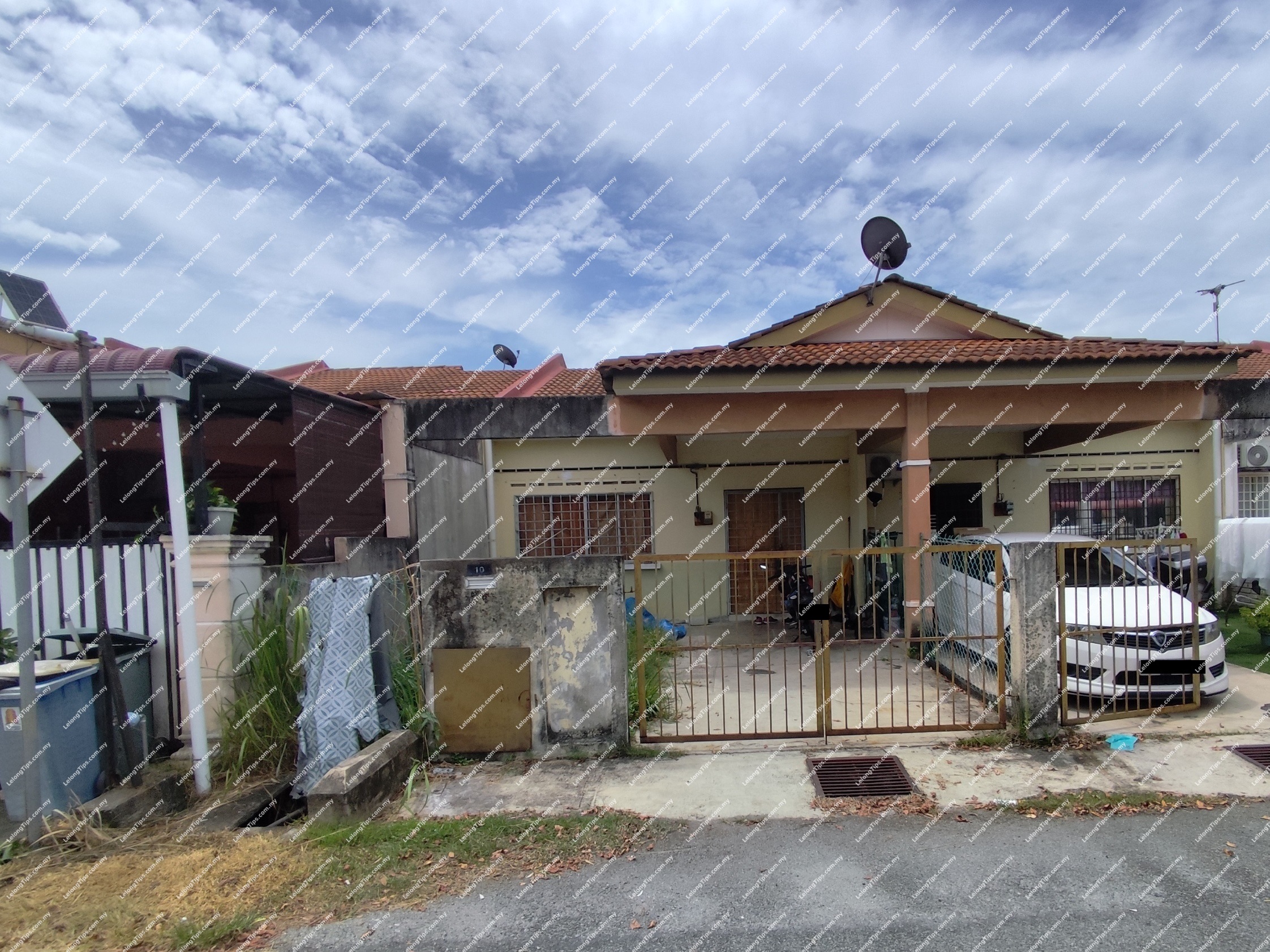 1 Storey Terrace House