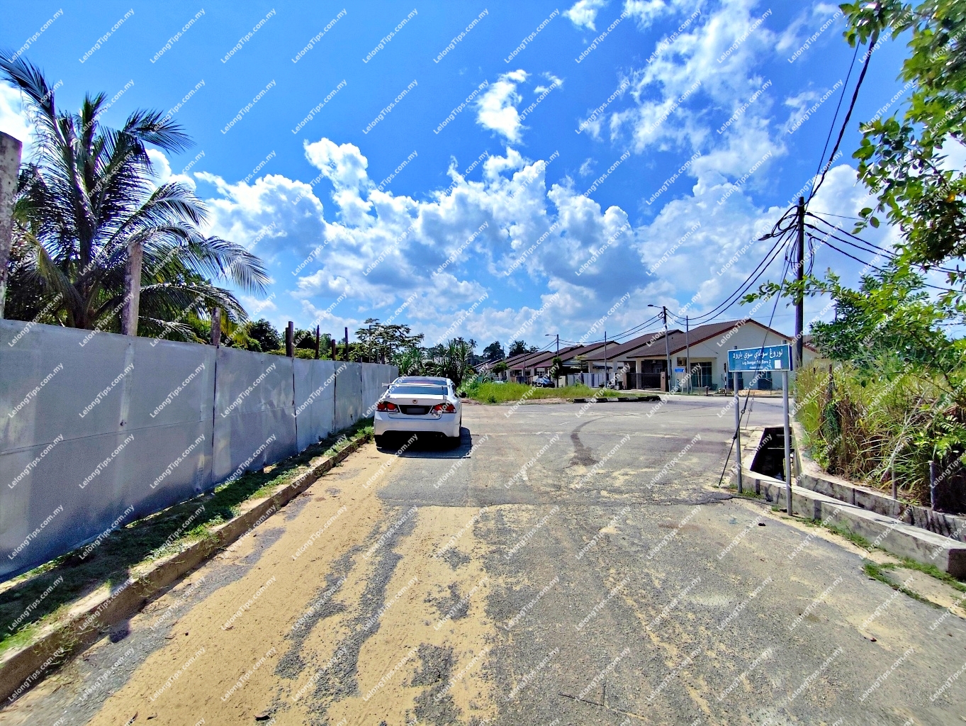 1 Storey Semi Detached House