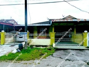 1 Storey Semi Detached House