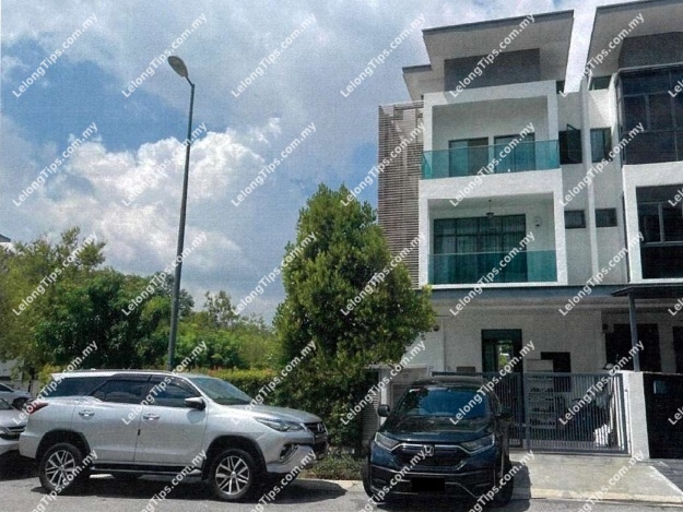 2.5 Storey Linked House