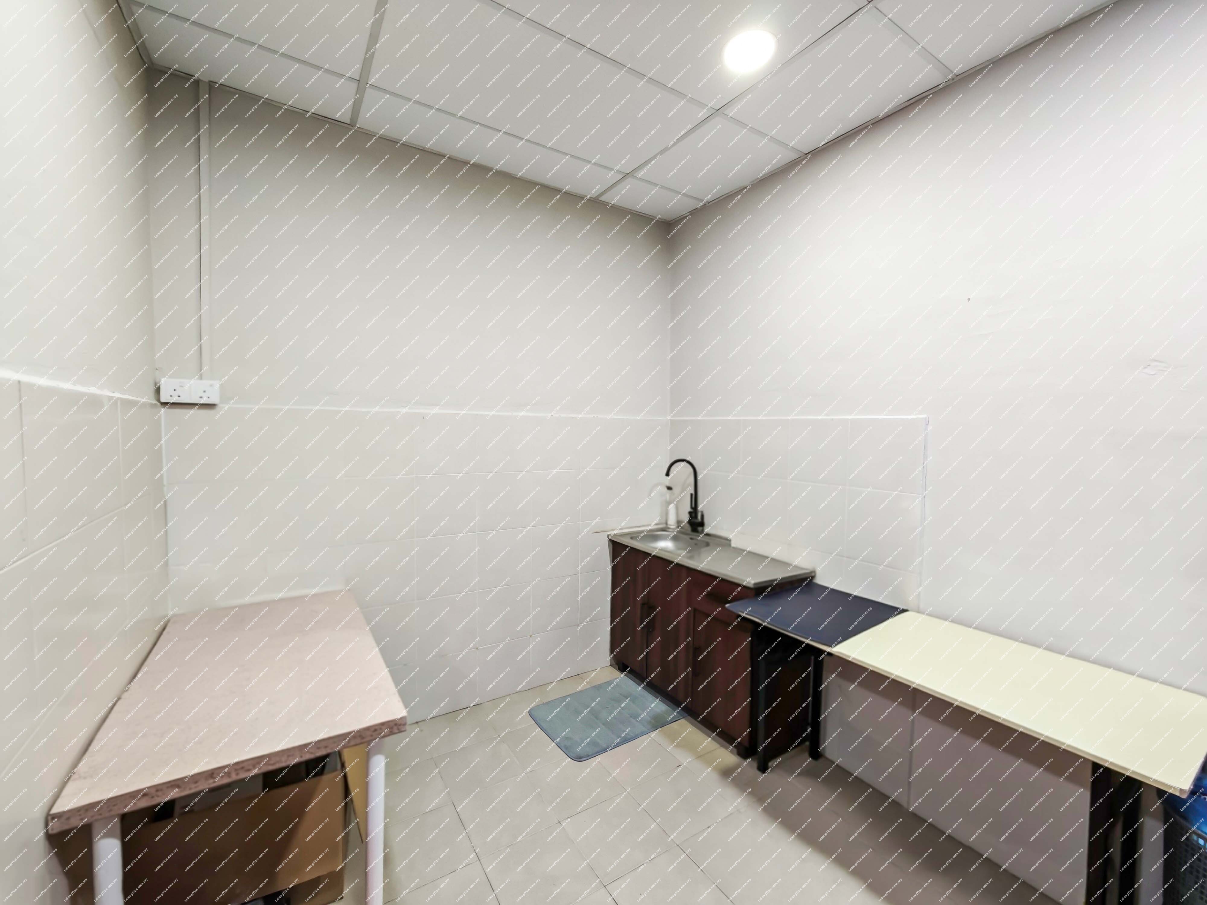 2 Storey Shop Office